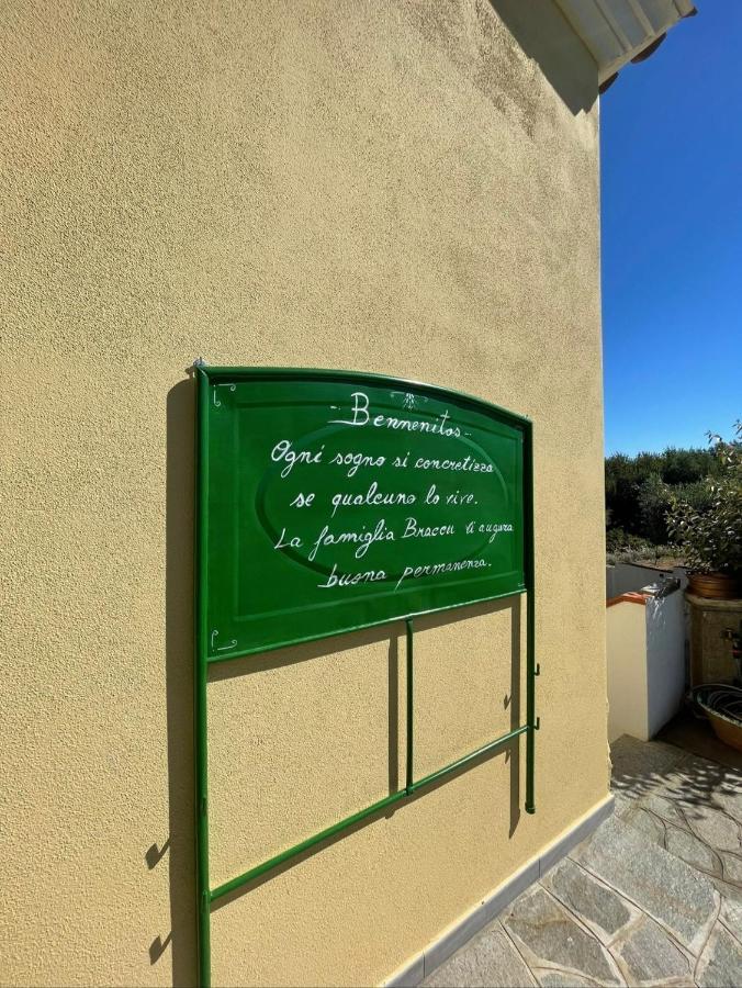 Il Casale Villa Budoni Exterior photo
